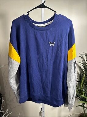 N242. Victorias Secret PINK Victoria's Secret Blue Colorblock Crewneck